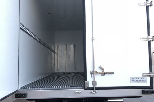 專注中小企業網絡營銷，九宮格助力寬大專用汽車車廂公司駛入互聯網快車道